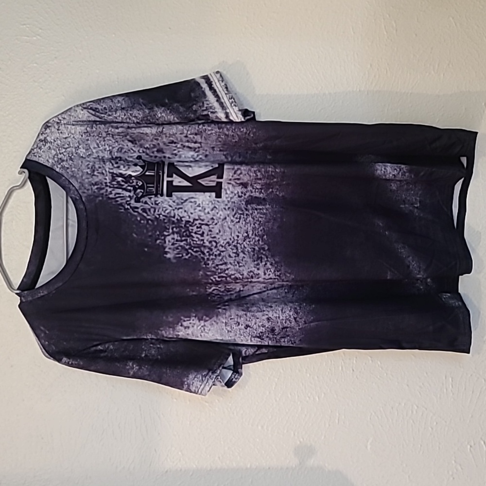 King's Crown Mens Graphic Tee Shirt Dark Smoke Luxury Fashion Shirt Size 2XL